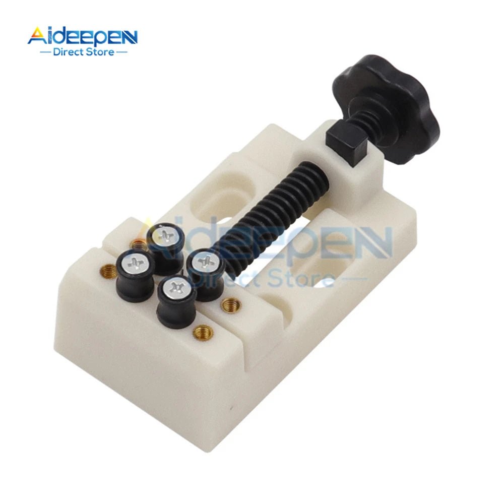 Mini Étau de Table à Pince – Outil de Précision pour Bricolage et Loisirs Créatifs - Nettoyage - L'atelier du détectoriste