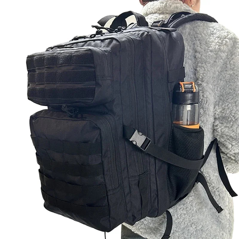 Sac à Dos Tactique Molle pour Détectoristes – Capacité 30L et 50L avec Porte - Bouteille - Sac à dos - L'atelier du détectoriste